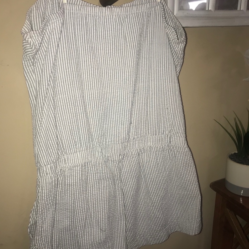 Romper - Picture 2 of 3